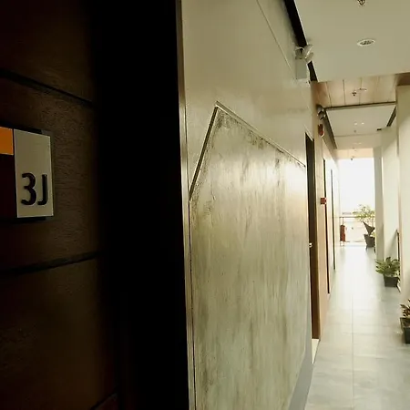Rishan Village Residences Angeles Exterior photo